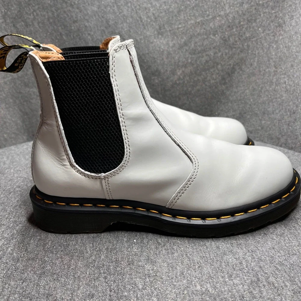 Dr Martens 2976 YS White Leather Chelsea Boots Yellow‎ Stitch Women's Size 7